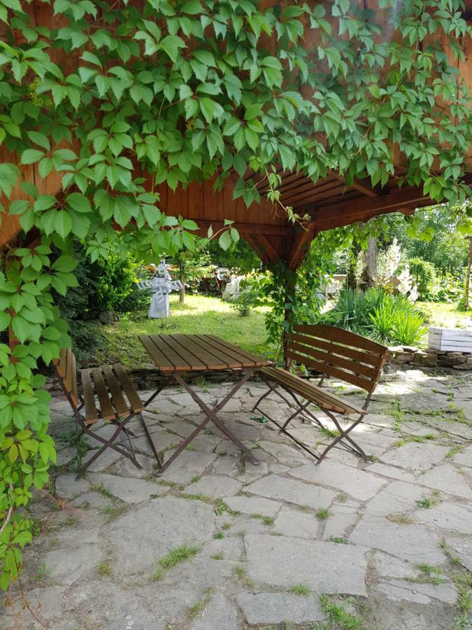 Maison d'hôtes Na Stawach à Stryszow Extérieur photo